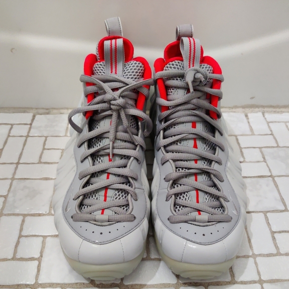 Nike foamposite size11.5 - Picture 2 of 7
